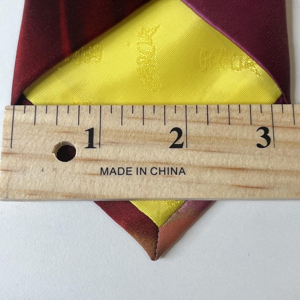 J. Garcia Collection #64 Smoke Signal Red Pink 100% Silk Tie 3" Office Party Art - Picture 7 of 8